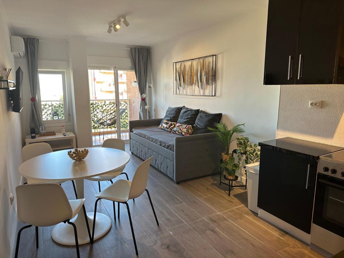 Centrico Con Vistas Y Piscinas Apartamento Benalmádena